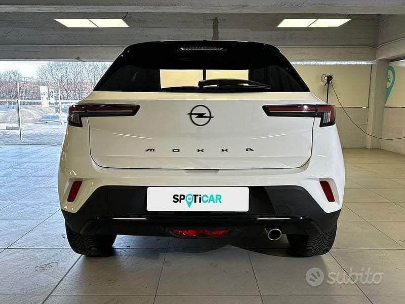 Usata Opel Mokka GS Line 101 CV (74 kW) 2022 Bianco SUV