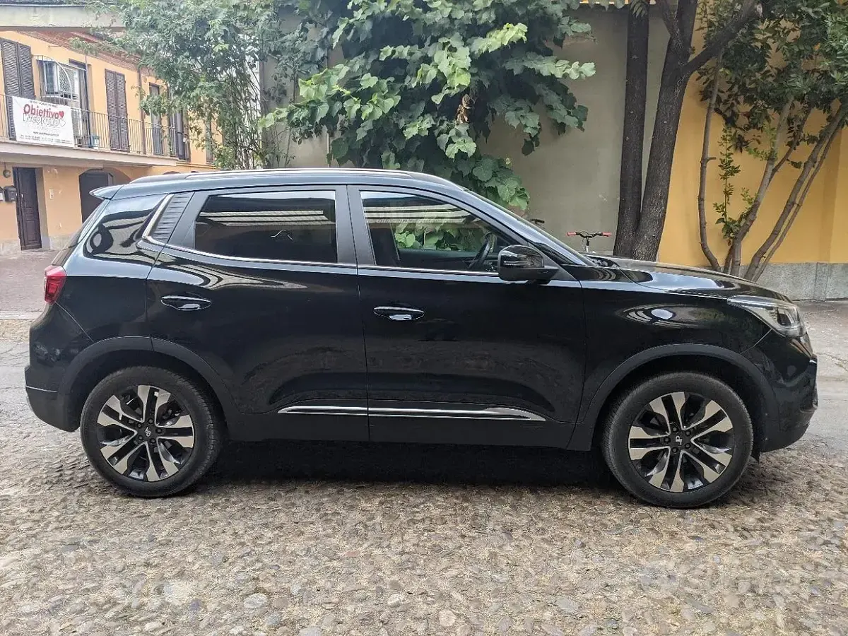 Usata DR DR 5.0 116 CV (85 kW) 2023 Nero SUV