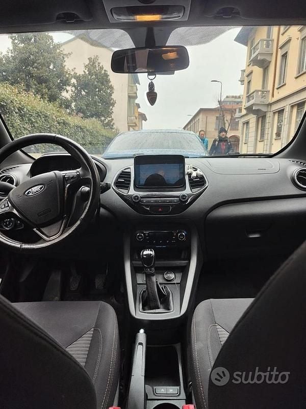 Usata Ford Ka Plus Active 86 CV (63 kW) 2018 Bianco Utilitaria