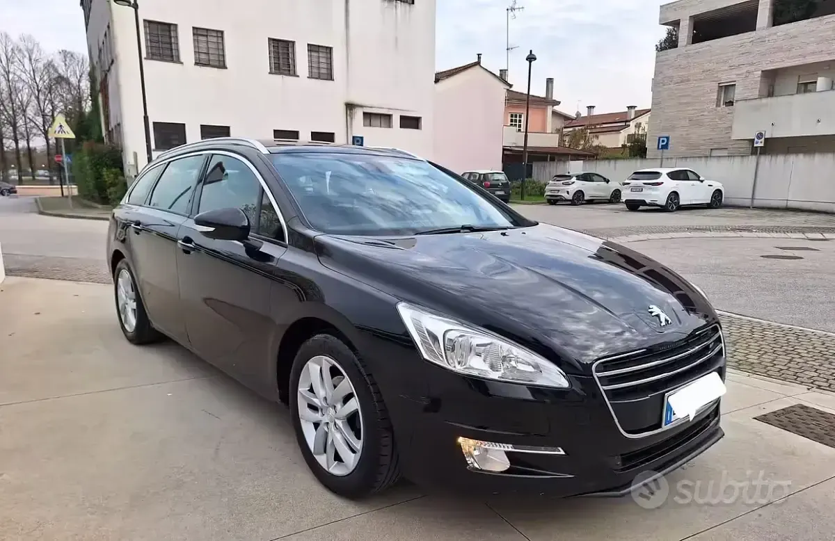 Begagnad Peugeot 508 SW 112 HK (82 kW) 2013 Svart Kombi