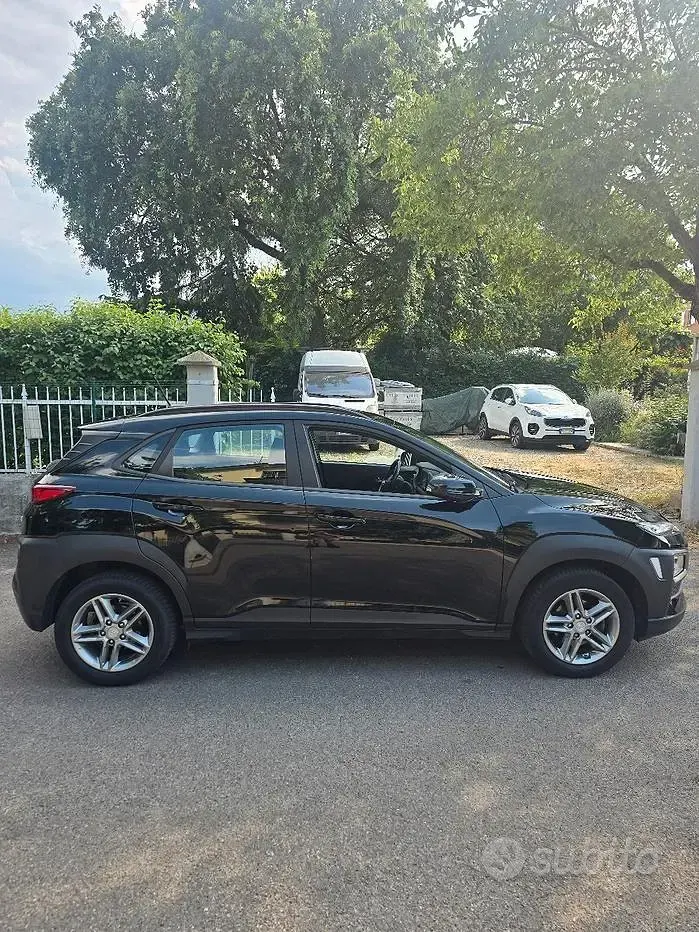 Usata Hyundai Kona 120 CV (88 kW) 2018 Nero SUV