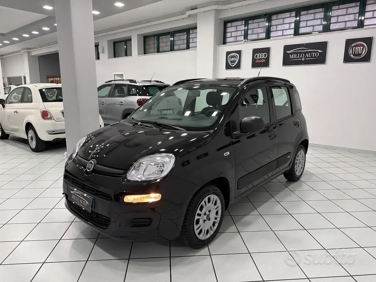 Usata Fiat Panda Easy 69 CV (50 kW) 2019 Nero Utilitaria