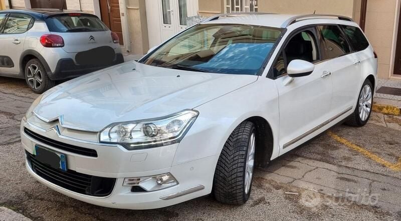 Usata Citroën C5 140 CV (102 kW) 2012 Bianco Station wagon