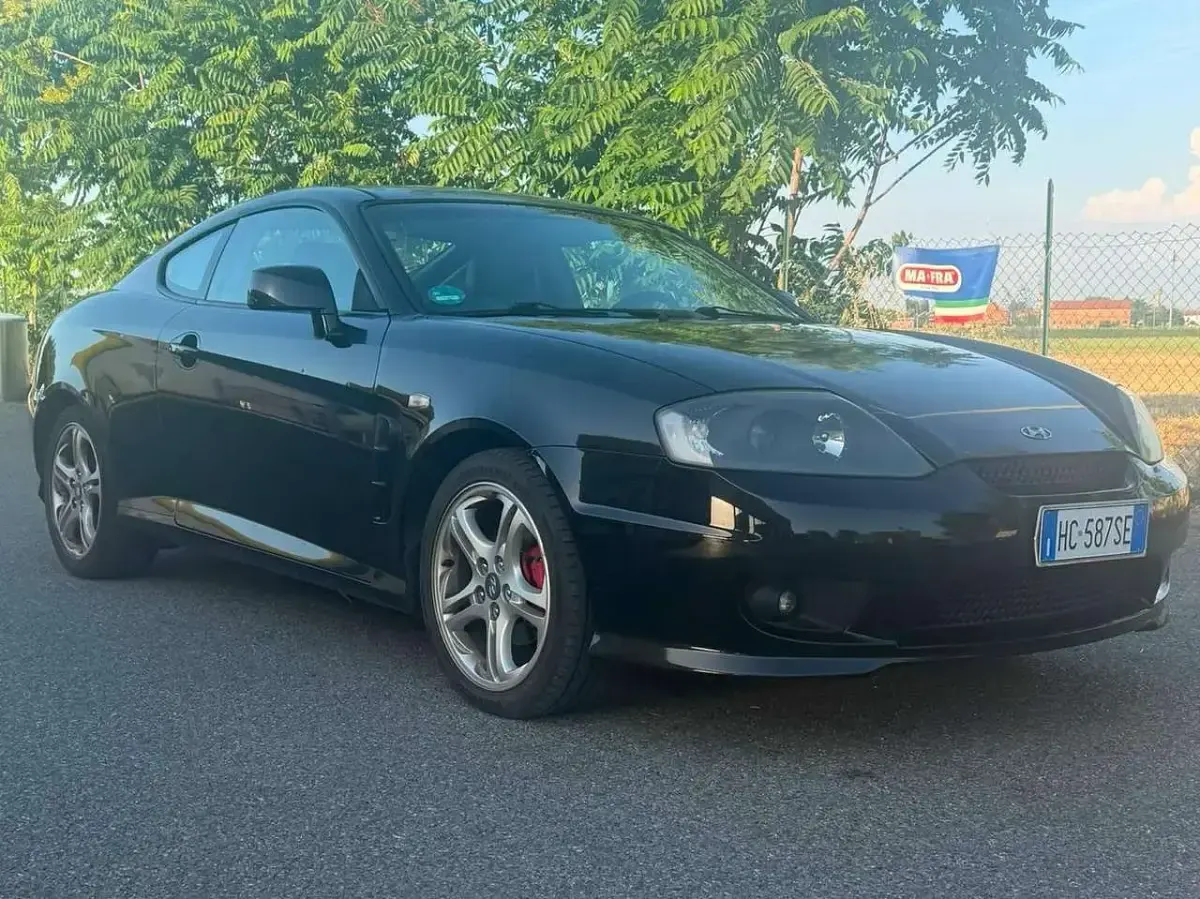 Usata Hyundai Coupé Dynamiq 167 CV (122 kW) 2006 Nero Coupé