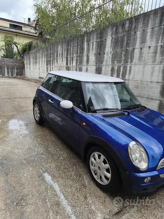 Usata Mini Cooper 116 CV (85 kW) 2002 Utilitaria