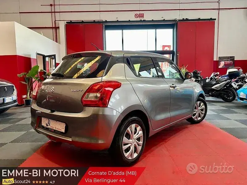 Usata Suzuki Swift 90 CV (66 kW) 2018 Grigio Utilitaria