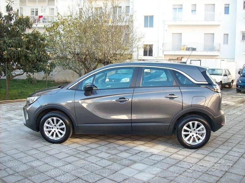 Usata Opel Crossland X Elegance 120 CV (88 kW) 2022 Grigio SUV