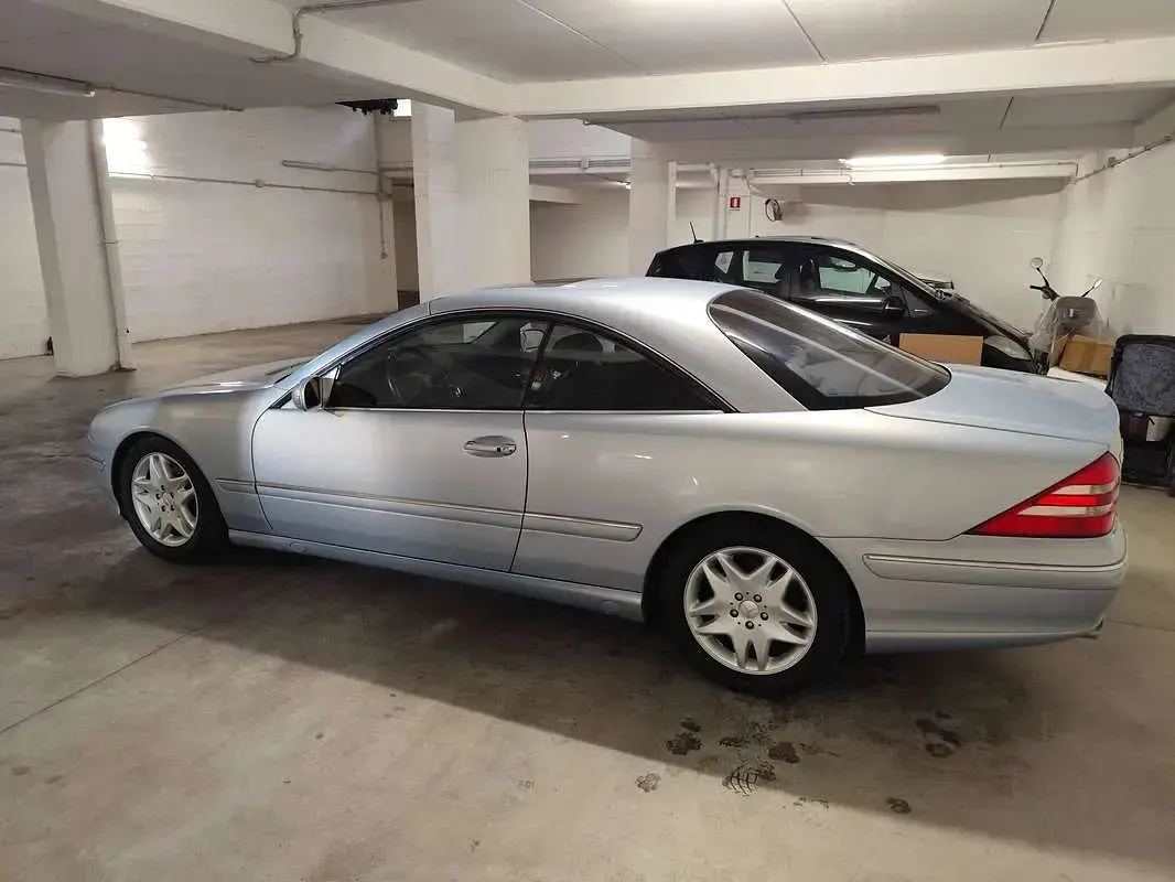 Usata Mercedes CL500 306 CV (225 kW) 2001 Argento Coupé
