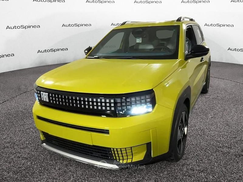 Giallo Nuova 2025 Fiat Grande Panda La Prima Due volumi | 21.900 € (Buon prezzo) - Immagine 1/4