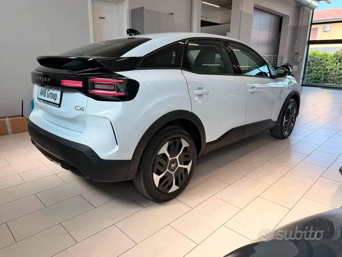 Usata Citroën C4 X PureTech 131 CV (96 kW) 2025 Bianco SUV