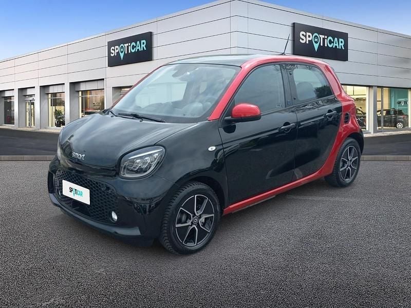 Usata Smart ForFour Electric Drive Passion 60 kW (82 CV) 2020 Nero Utilitaria