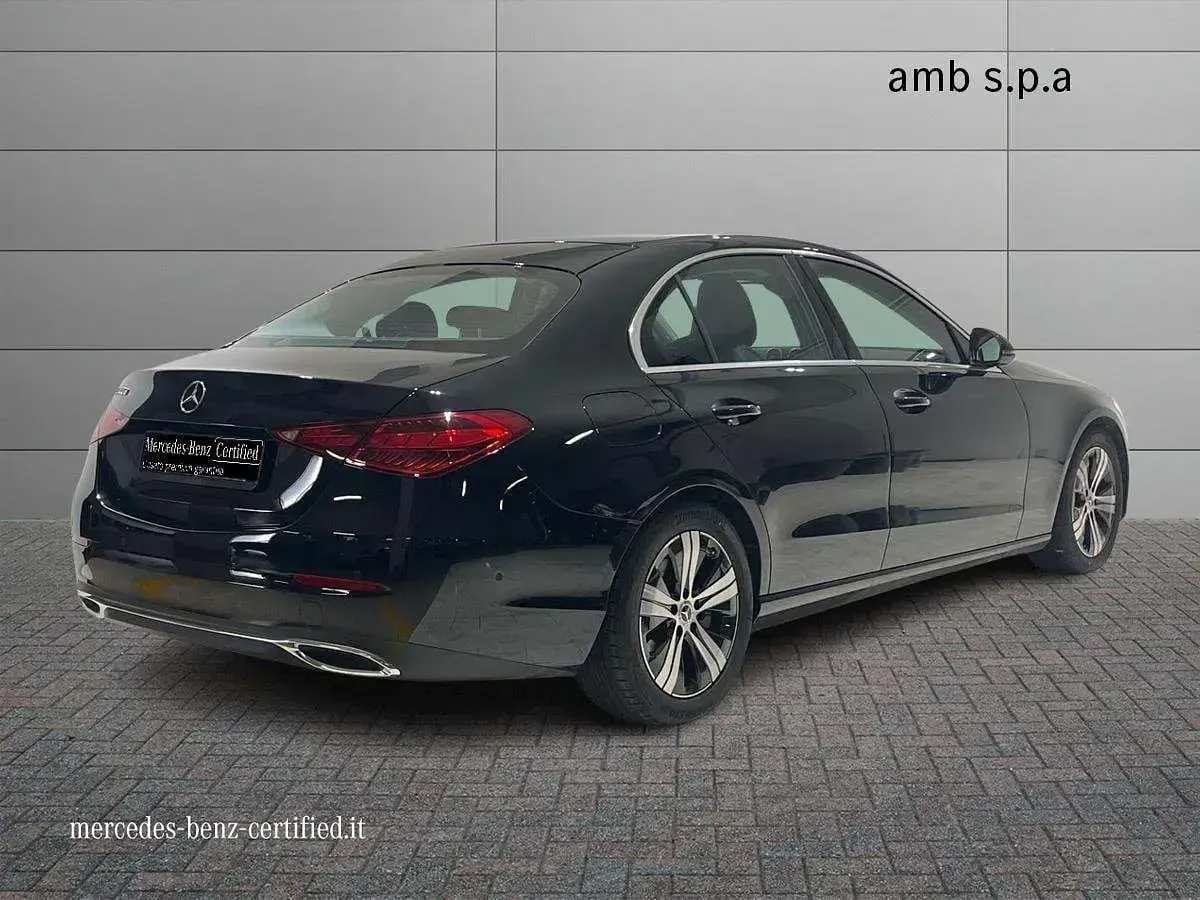 Usata Mercedes C200 Advanced 163 CV (119 kW) 2025 Nero Berlina
