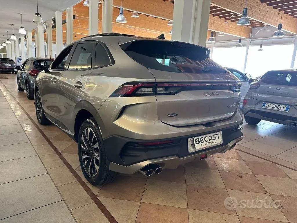 Nuova EVO Evo 6 177 CV (130 kW) 2026 Grigio SUV