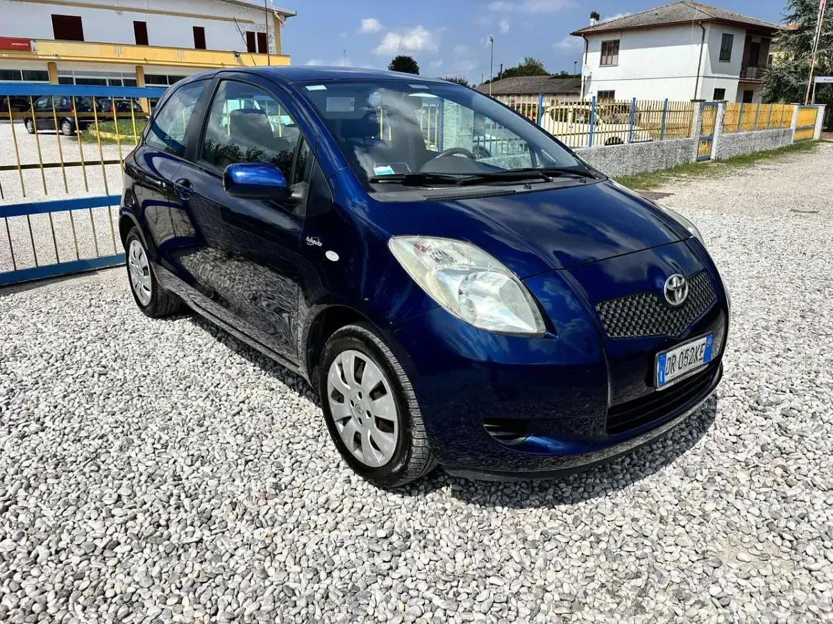 Usata Toyota Yaris Sol 69 CV (50 kW) 2008 Other Utilitaria