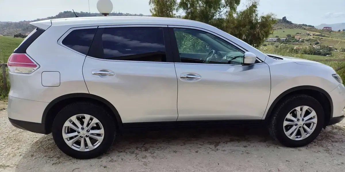 Gebraucht Nissan X-Trail Acenta Premium 131 PS (96 kW) 2014 Silber SUV