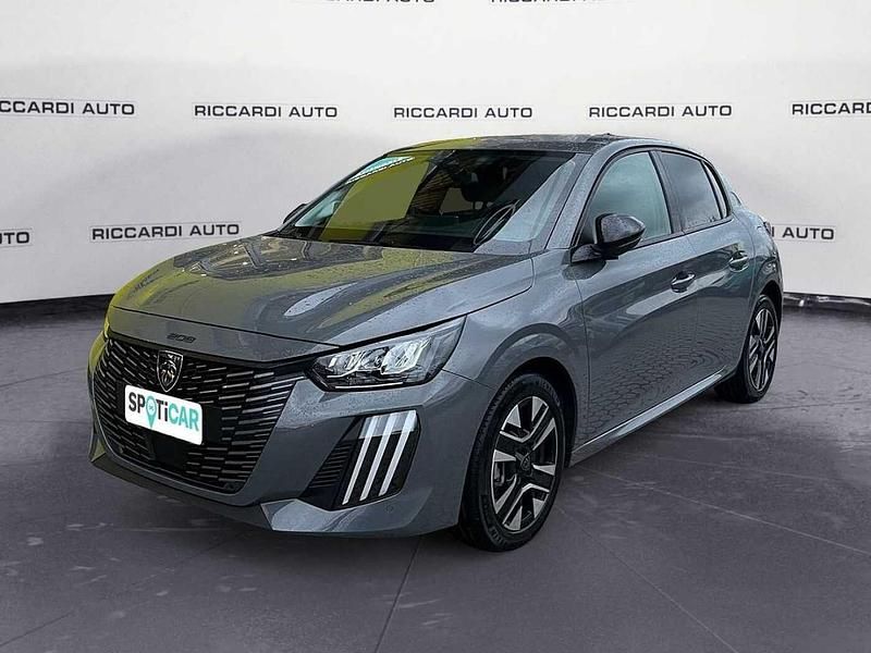 Grigio Usata 2025 Peugeot 208 Allure Due volumi | 16.900 € (Buon prezzo) - Immagine 1/4