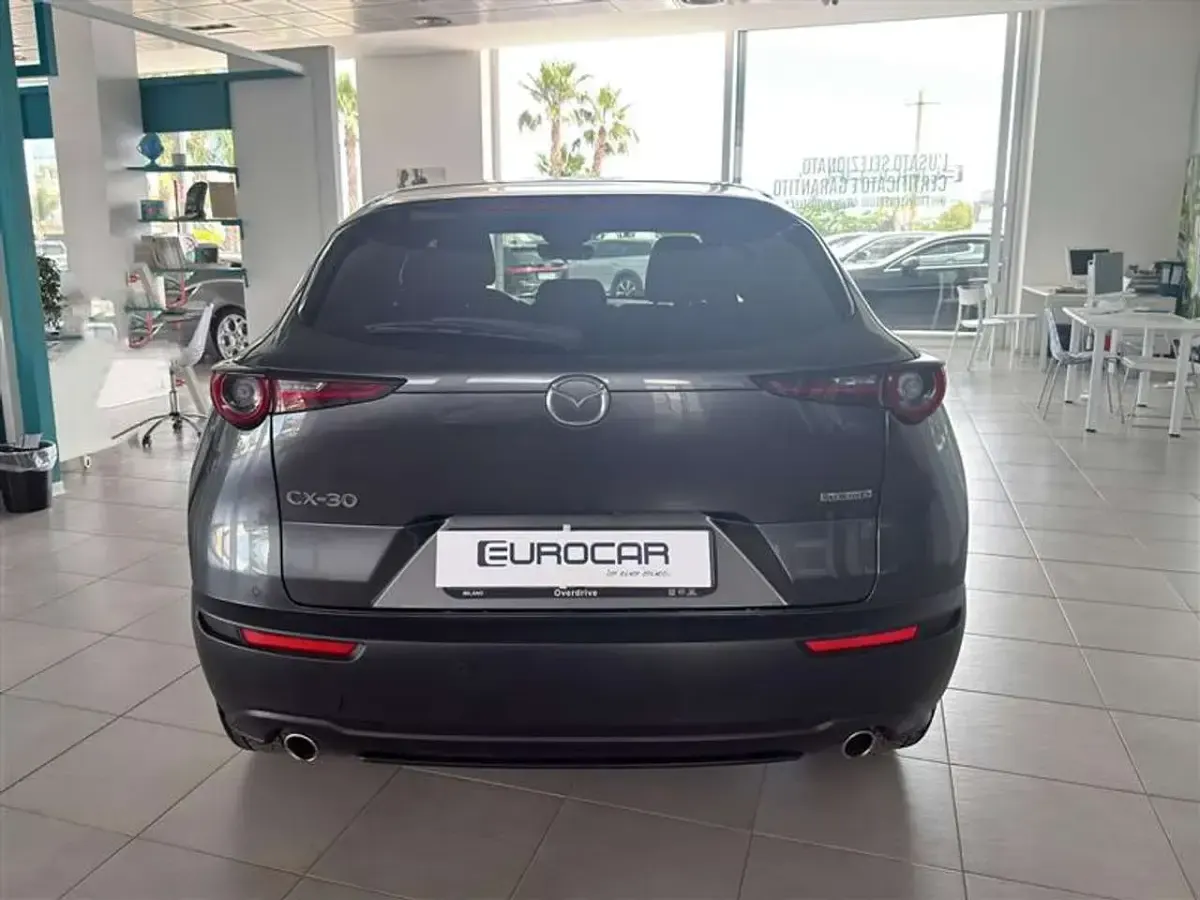 Usata Mazda CX-30 116 CV (85 kW) 2021 Nero / black SUV