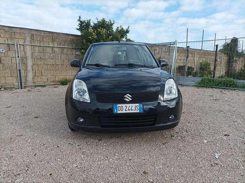 Usata Suzuki Swift 68 CV (50 kW) 2007 Nero Berlina
