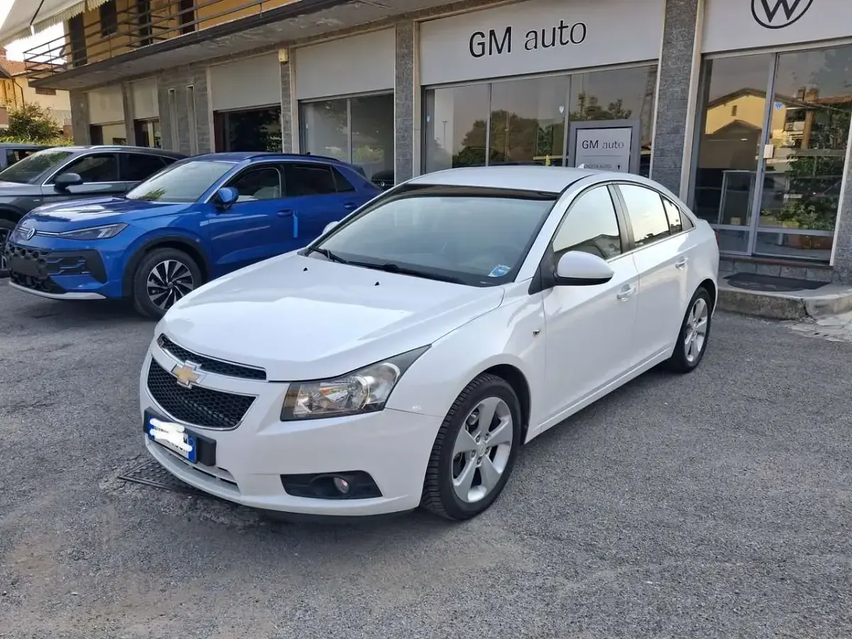 Usata Chevrolet Cruze LT 150 CV (110 kW) 2010 Bianco Berlina