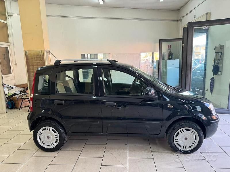 Usata Fiat Panda Dynamic 59 CV (43 kW) 2010 Nero Utilitaria