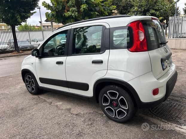 Usata Fiat Panda City Life 70 CV (51 kW) 2021 Antracite Utilitaria