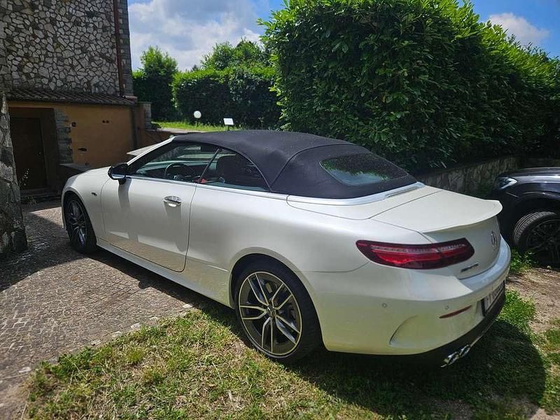 Usata Mercedes E53 AMG AMG 435 CV (319 kW) 2019 Bianco Cabrio
