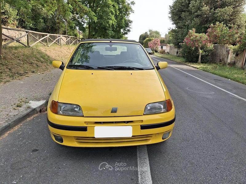 Usata Fiat Punto Cabriolet S 60 CV (44 kW) 1999 Giallo Cabrio