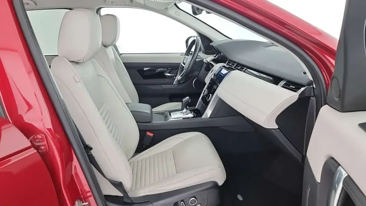 Usata Land Rover Discovery 5 SE 163 CV (119 kW) 2021 Rosso SUV