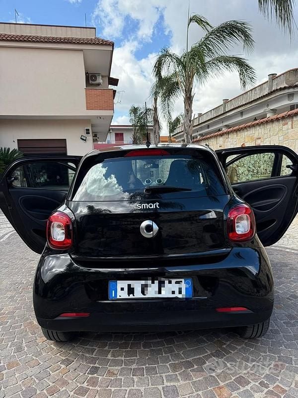 Usata Smart ForFour Prime 2018 Utilitaria