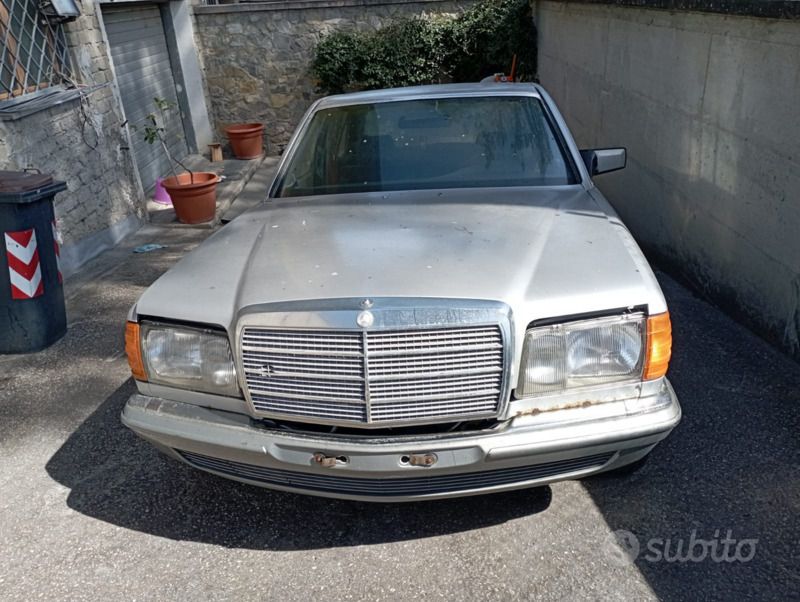Usata Mercedes 280 SE 187 CV (137 kW) 1980 Grigio Berlina