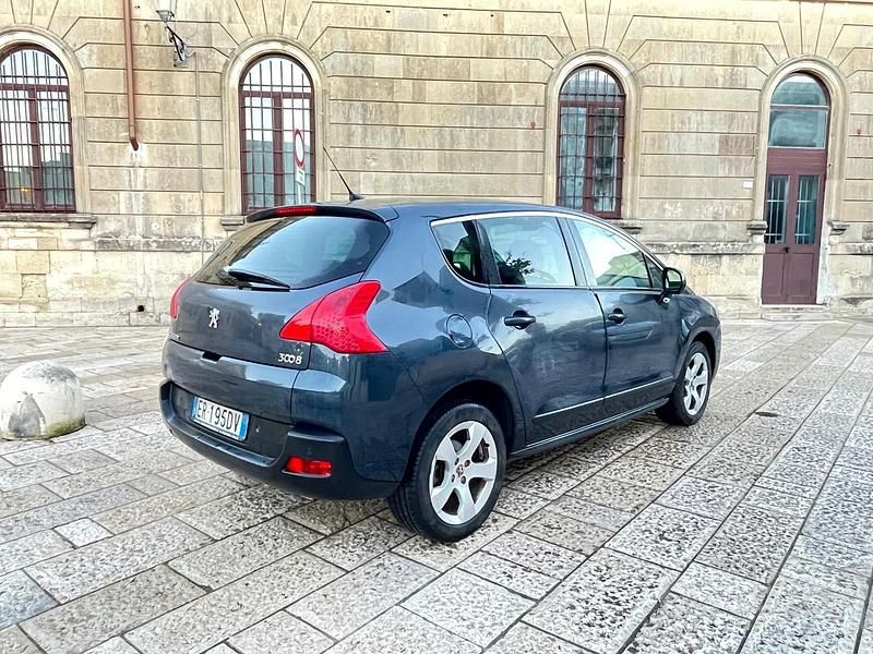 Usata Peugeot 3008 115 CV (84 kW) 2013 Grigio Station wagon