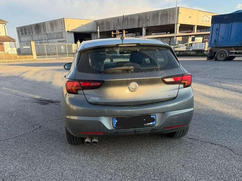 Usata Opel Astra Innovation 136 CV (100 kW) 2019 Grigio Berlina