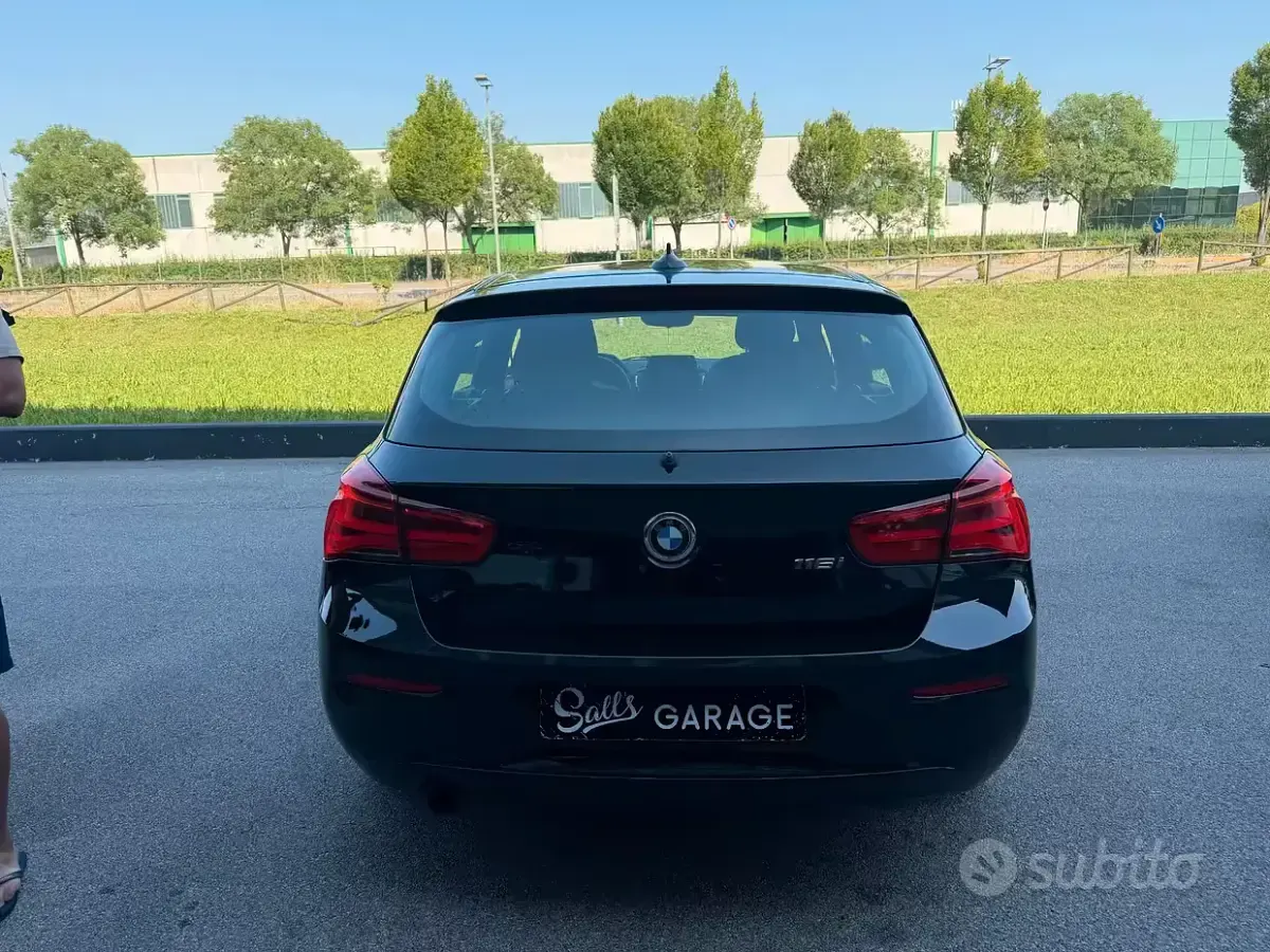 Usata BMW 116 Sport Line 109 CV (80 kW) 2016 Nero Utilitaria