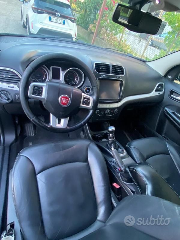 Usata Fiat Freemont 170 CV (125 kW) 2015 Nero SUV