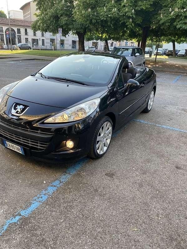 Usata Peugeot 207 CC 109 CV (80 kW) 2010 Cabrio