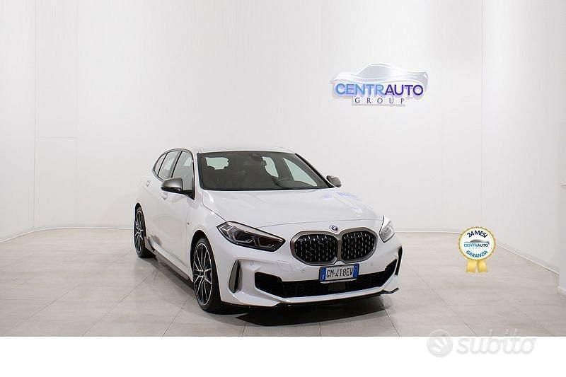 Usata BMW M135 Comfort Edition 305 CV (224 kW) 2022 Bianco Utilitaria