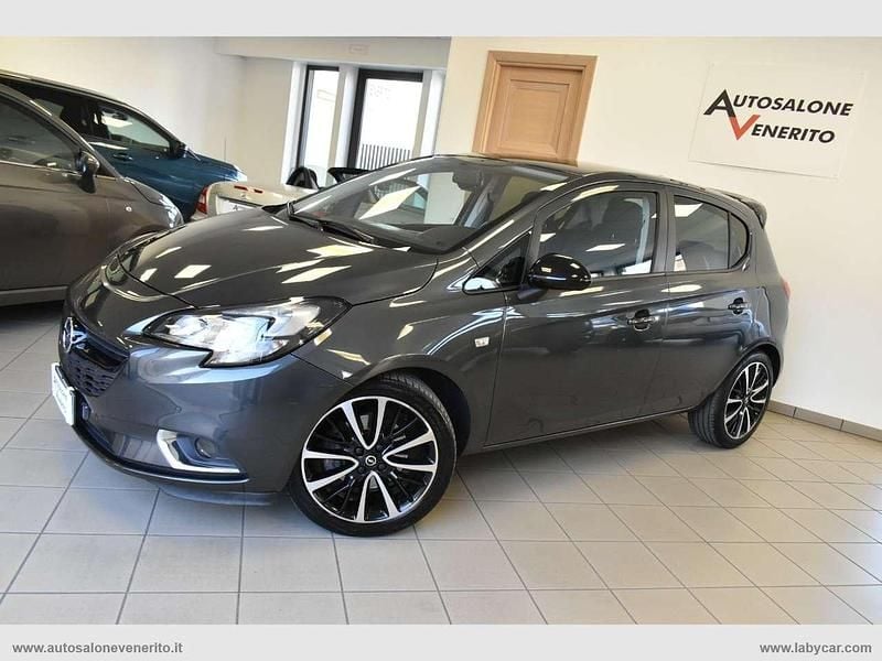 Grigio Usata 2018 Opel Corsa Edition Tre volumi | 9500 € (Buon prezzo) - Immagine 1/4