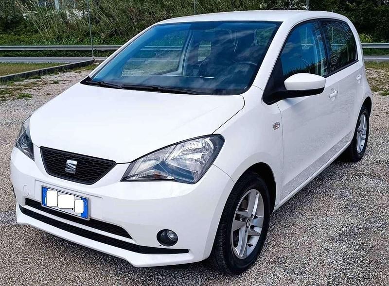 Usata Seat Mii Chic 68 CV (50 kW) 2016 Bianco Utilitaria