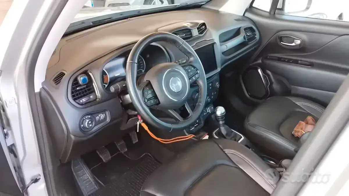 Usata Jeep Renegade 120 CV (88 kW) 2021 Grigio SUV