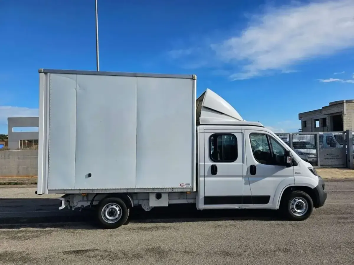 Usata Fiat Ducato 140 CV (102 kW) 2022 Bianco Furgone