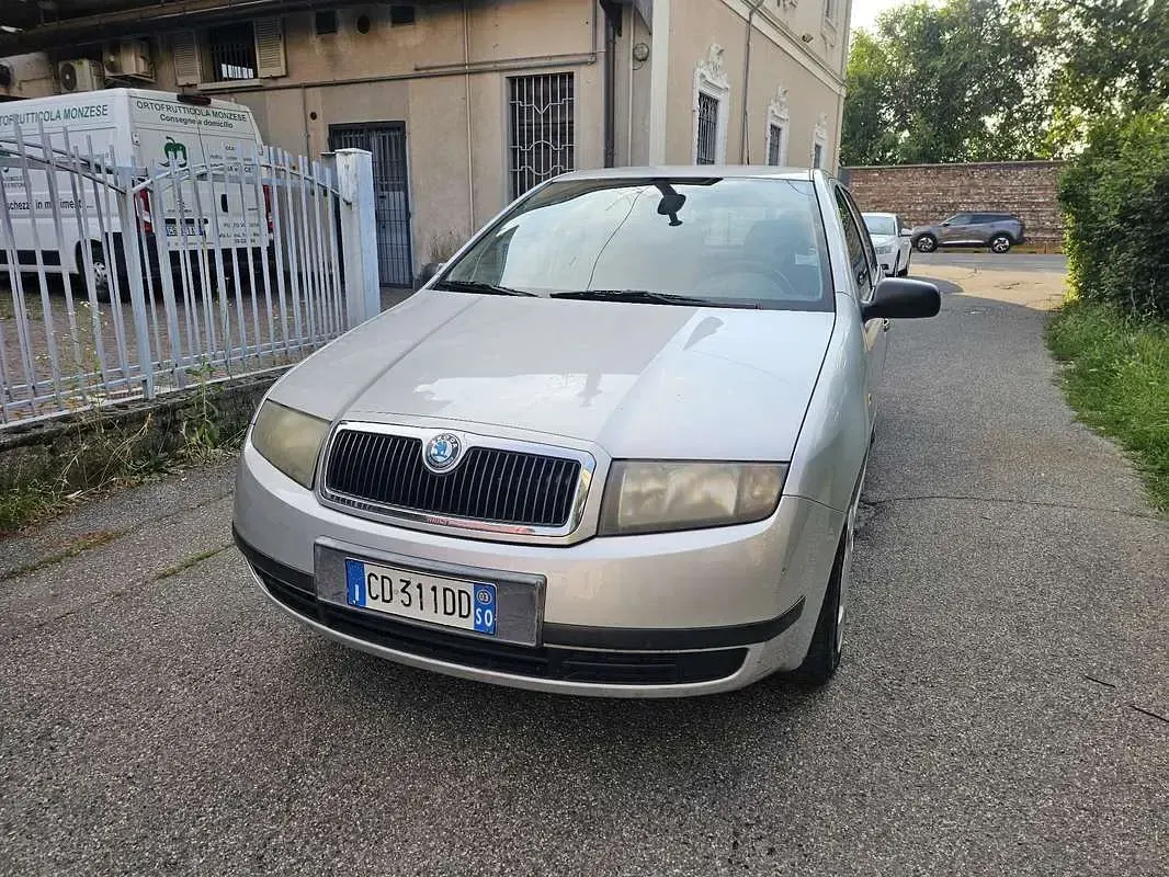 Usata Skoda Fabia Comfort 64 CV (47 kW) 2003 Berlina