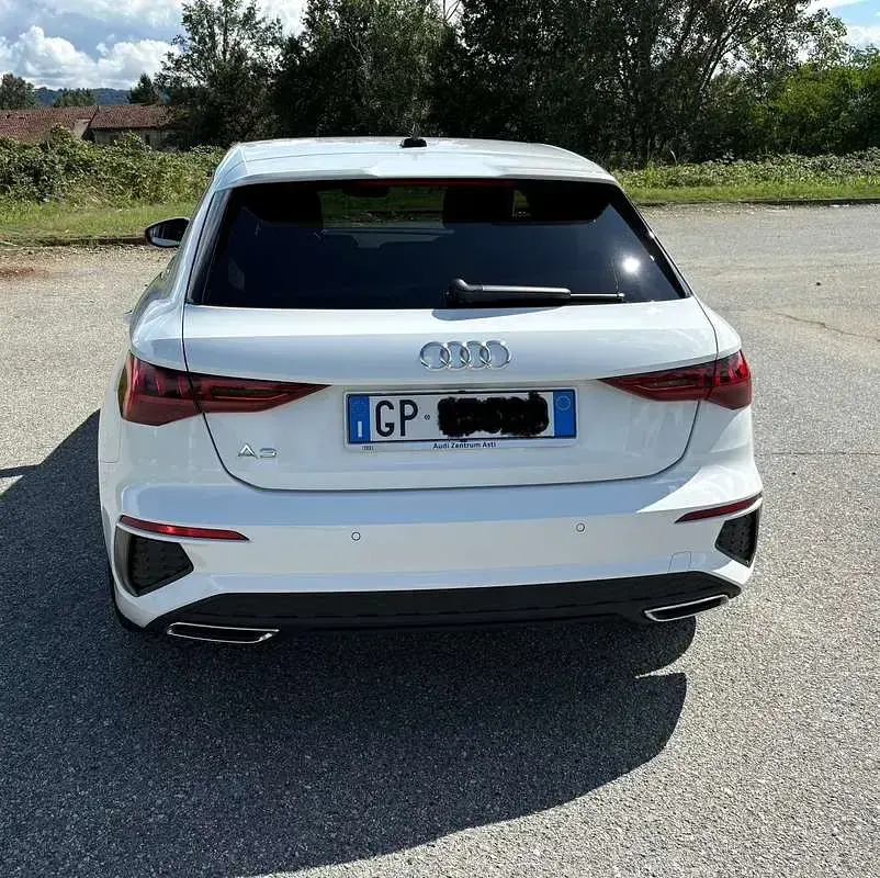Usata Audi A3 S-Line 116 CV (85 kW) 2023 Berlina