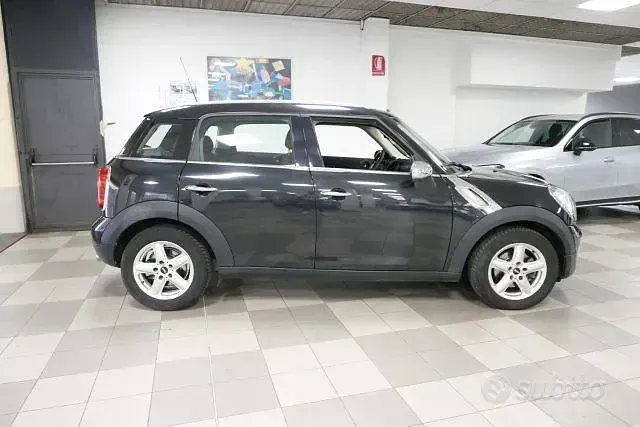 Usata Mini One D Countryman 90 CV (66 kW) 2013 Nero SUV