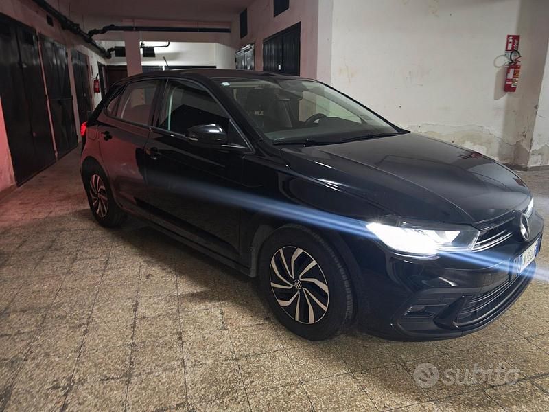 Usata VW Polo Life 95 CV (69 kW) 2023 Nero Berlina