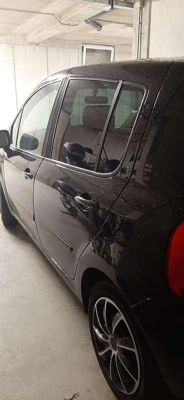 Usata Renault Modus Dynamique 75 CV (55 kW) 2008 Monovolume