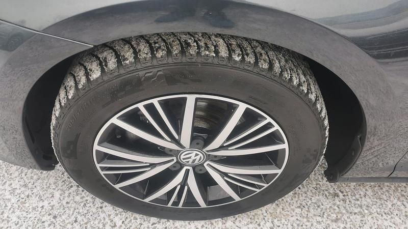 Usata VW Golf VII 110 CV (80 kW) 2016 Grigio Berlina