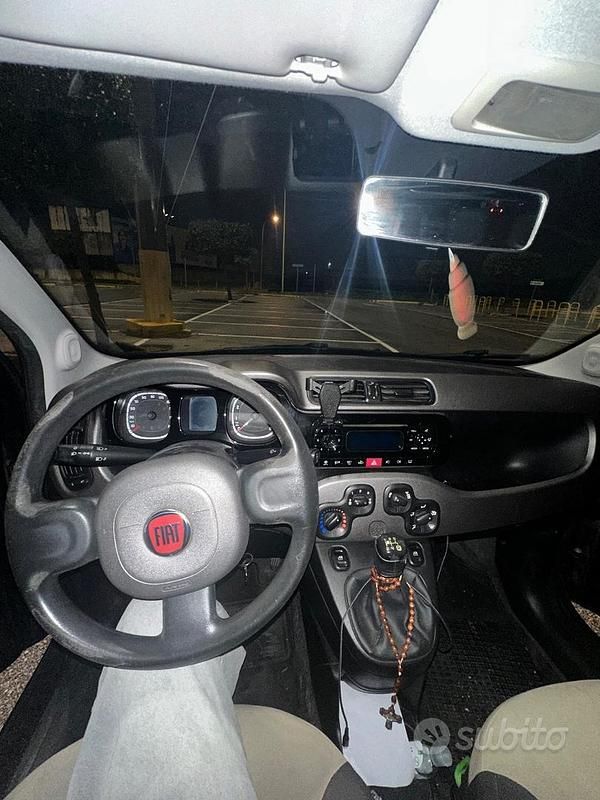 Usata Fiat Panda Easy 69 CV (50 kW) 2013 Nero Berlina