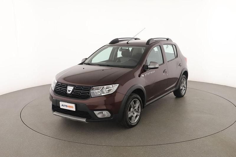 Begagnad Dacia Sandero Stepway 90 HK (66 kW) 2017