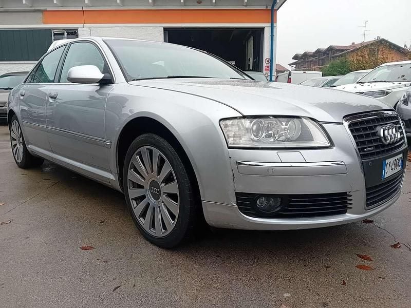 Usata Audi A8 Ambiente 232 CV (170 kW) 2006 Argento Berlina