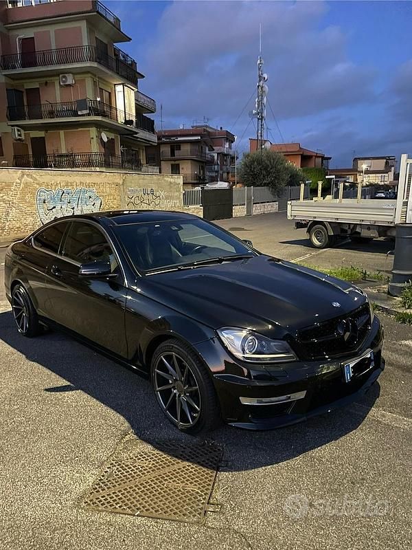 Usata 2011 Mercedes C220 Avantgarde Coupé | 11.000 € (Buon prezzo) - Immagine 1/4